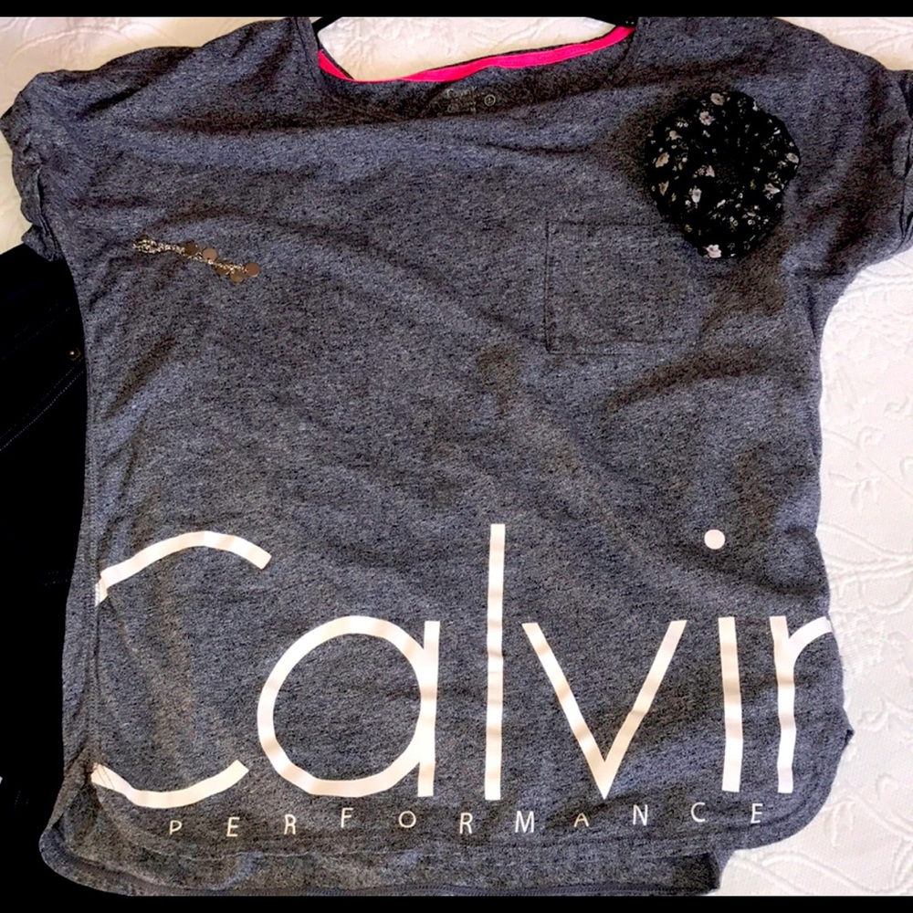 CALVIN PERFORMANCE T